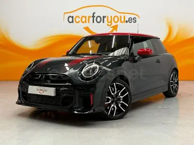 Usado Mini John Cooper Works 231 CV (169 kW) 2025 Gris / plata Utilitario