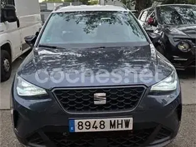 Usado Seat Arona Style 110 CV (80 kW) 2023 Negro SUV
