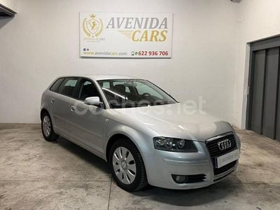 Usado Audi A3 Ambiente 125 CV (91 kW) 2007 Gris / plata Berlina