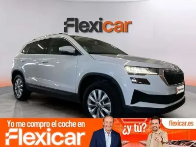 Usado Skoda Karoq 150 CV (110 kW) 2024 Blanco SUV