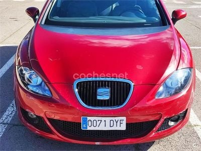 Granate Usado 2006 Seat Leon Stylance Utilitario | 7499 € (Precio justo)