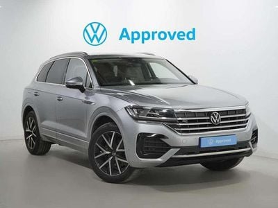 Usado VW Touareg Elegance 286 CV (210 kW) 2022 Plateado SUV