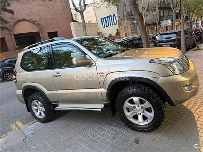Usado Toyota Land Cruiser 163 CV (119 kW) 2005 Beige SUV