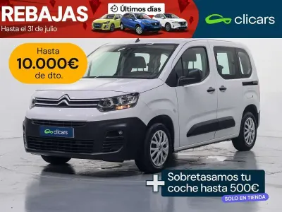 Usado Citroën Berlingo Live 102 CV (75 kW) 2022 Blanco Monovolumen