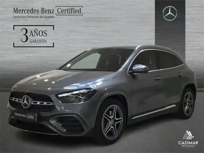 Usado Mercedes GLA200 163 CV (119 kW) 2025 Gris SUV