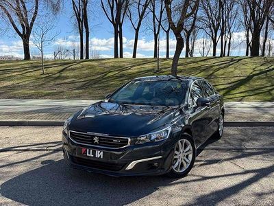 Usado Peugeot 508 Allure 150 CV (110 kW) 2015 Azul Berlina