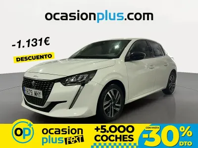 Usado Peugeot 208 Allure 100 CV (73 kW) 2023 Blanco Utilitario