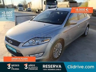 Usado Ford Mondeo Titanium 140 CV (102 kW) 2010 Gris / plata Berlina