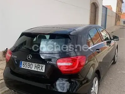 Begagnad Mercedes A200