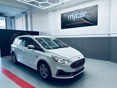Usado Ford S-MAX Titanium 190 CV (139 kW) 2022 Blanco Monovolumen