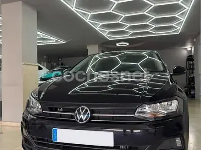 Begagnad VW Polo United 95 HK (69 kW) 2020 Svart Halvkombi