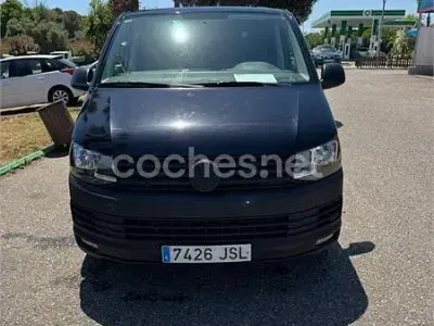 Usado VW Caravelle Comfortline 150 CV (110 kW) 2016 Negro Van