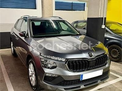 Gris / plata Usado 2025 Skoda Kamiq Selection SUV | 20.000 € (Buen precio)