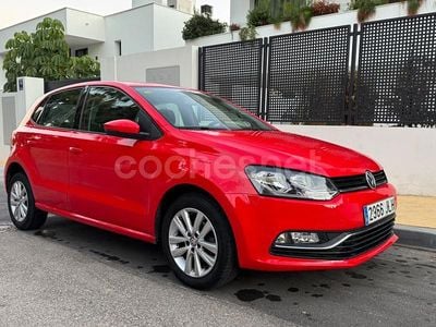 Usado VW Polo Advance 90 CV (66 kW) 2016 Rojo Berlina