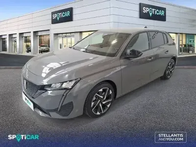 Usado Peugeot 308 Allure 130 CV (95 kW) 2025 Gris