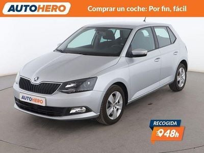 Gris Usado 2017 Skoda Fabia Ambition Utilitario | 11.099 € (Precio justo)