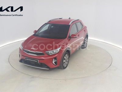Granate Usado 2024 Kia Stonic SUV | 19.955 € (Un poco caro)