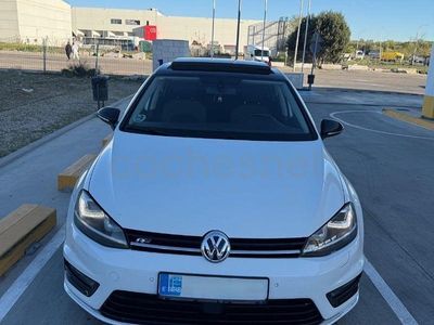 Käytetty VW Golf VII Sportline 150 HP (110 kW) 2014 Valkoinen Sedan