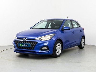 Usado Hyundai i20 75 CV (55 kW) 2018 Azul Berlina