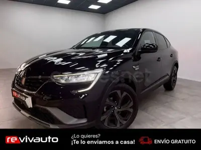 Usado Renault Arkana RS Line 140 CV (102 kW) 2023 Negro SUV