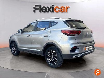 Begagnad MG ZS Luxury 111 HK (81 kW) 2023 Grå SUV