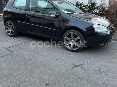 Usado VW Golf V Conceptline 75 CV (55 kW) 2007 Negro Berlina