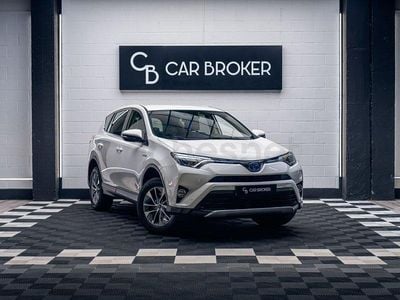 Usado Toyota RAV4 Hybrid Executive 197 CV (144 kW) 2018 Blanco SUV