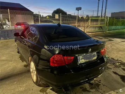 Usado BMW 318 143 CV (105 kW) 2010 Negro Berlina