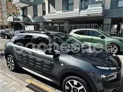 Usado Citroën C4 Feel 100 CV (73 kW) 2017 Negro Berlina