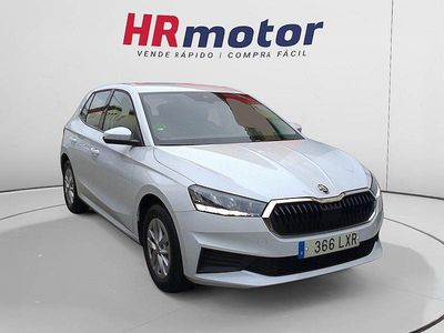 Käytetty Skoda Fabia Ambition 95 HP (69 kW) 2022 Harmaa Viistoperä