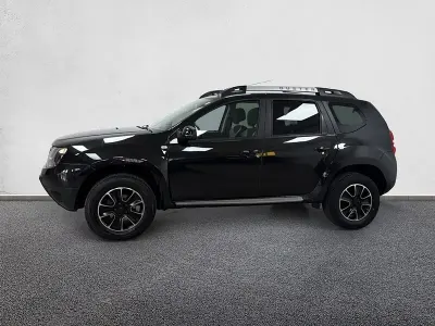 Usado Dacia Duster Black Shadow 125 CV (91 kW) 2016 Negro SUV