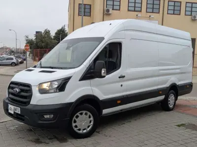 Käytetty Ford Transit