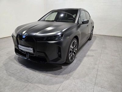 Usado BMW iX Comfort Edition 400 kW (544 CV) 2025 Gris SUV