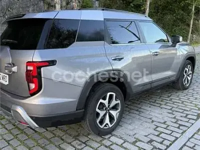 Usado KGM Torres 163 CV (119 kW) 2024 Gris / plata SUV