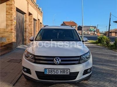 Käytetty VW Tiguan 140 HP (102 kW) 2013 Valkoinen Katumaasturi