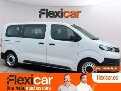 Usado Toyota Proace Comfort 120 CV (88 kW) 2022 Blanco Monovolumen