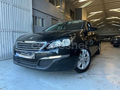 Usado Peugeot 308 Business-Line 131 CV (96 kW) 2015 Negro Utilitario
