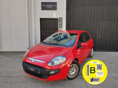 Używany Fiat Punto Evo Emotion 90 KM (66 kW) 2010 Czerwony Hatchback