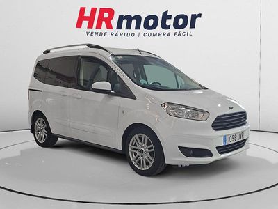 Usado Ford Tourneo Courier 100 CV (73 kW) 2016 Monovolumen