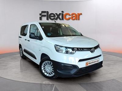 Usado Toyota Proace City City 102 CV (75 kW) 2022 Blanco Monovolumen