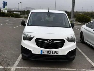 Usado Opel Combo S 99 CV (72 kW) 2021 Blanco Monovolumen