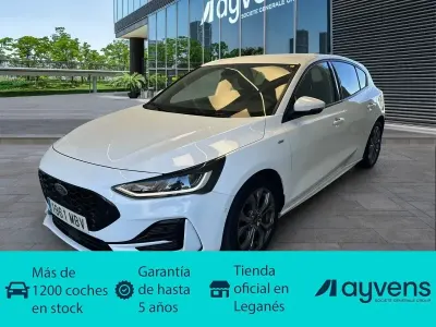 Usado Ford Focus ST-Line 125 CV (91 kW) 2022 Blanco Berlina