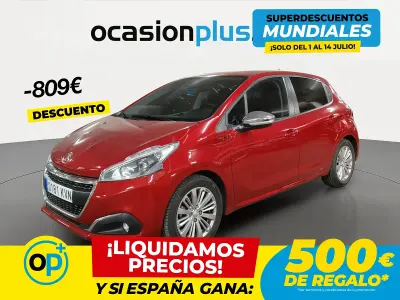 Usado Peugeot 208 Signature Sky 110 CV (80 kW) 2019 Rojo Utilitario