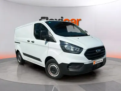 Usado Ford Transit Custom 120 CV (88 kW) 2017 Blanco Monovolumen
