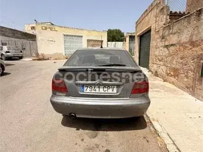 Usado Citroën Xsara Exclusive 90 CV (66 kW) 2003 Gris / plata Berlina