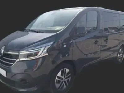 Usado Renault Trafic 170 CV (125 kW) 2020 Negro