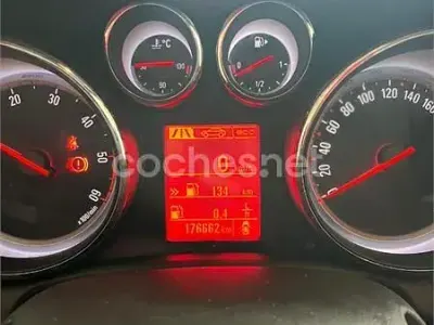 Occasion Opel Astra Excellence 110 PK (80 kW) 2013 Wit Sedan