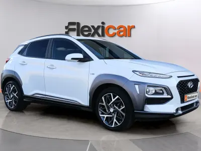 Usado Hyundai Kona 120 CV (88 kW) 2020 Blanco SUV