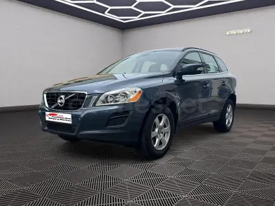 Usado Volvo XC60 Momentum 163 CV (119 kW) 2011 Gris / plata SUV