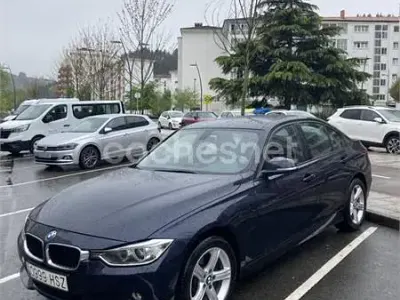 Usado BMW 318 143 CV (105 kW) 2013 Azul Berlina